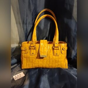 Butterscotch/ Mustard Yellow Liz Claiborne bag/ purse